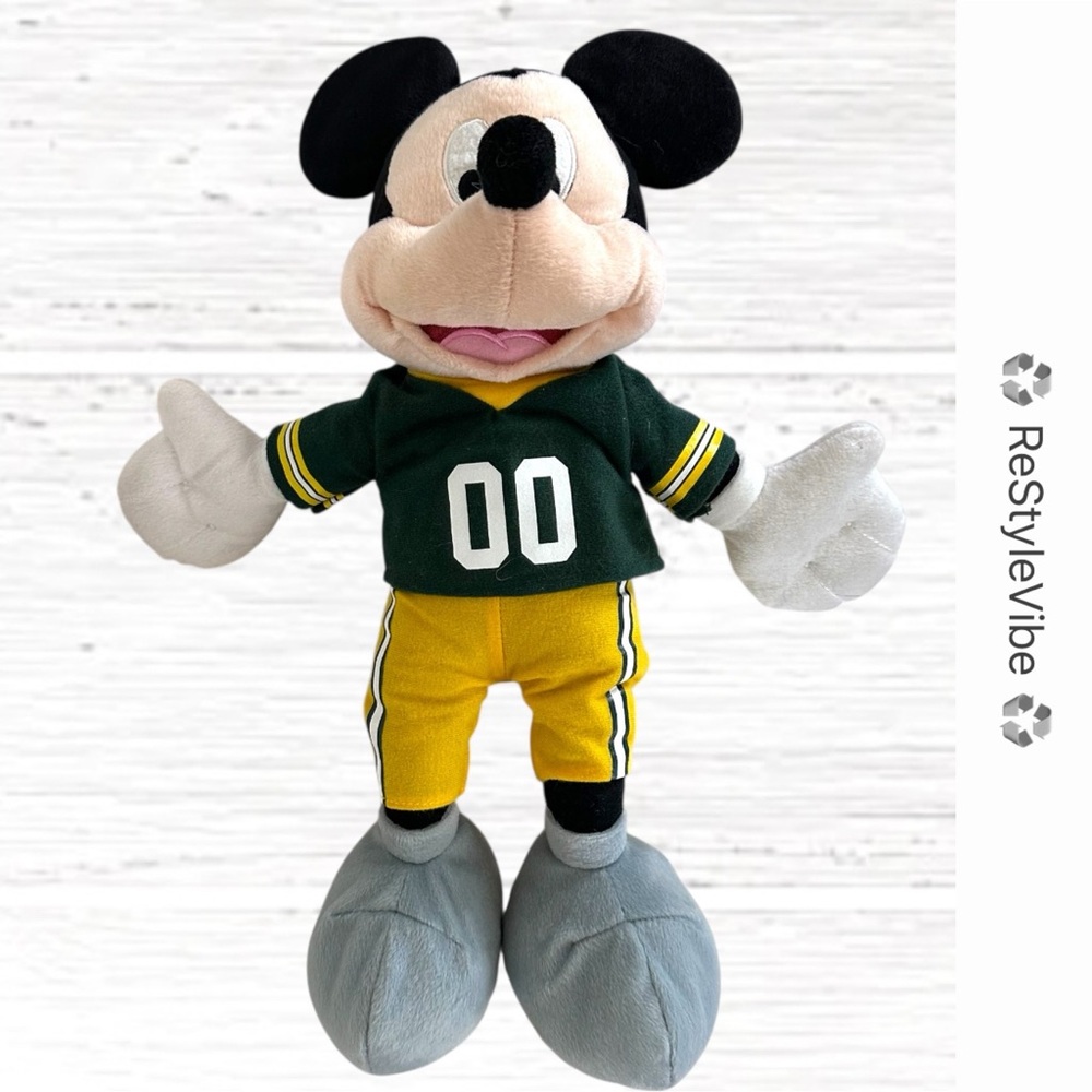 DISNEY X NFL Mickey Mouse Stuffed Plush Green Bay Packers 15” Toy Football Rare